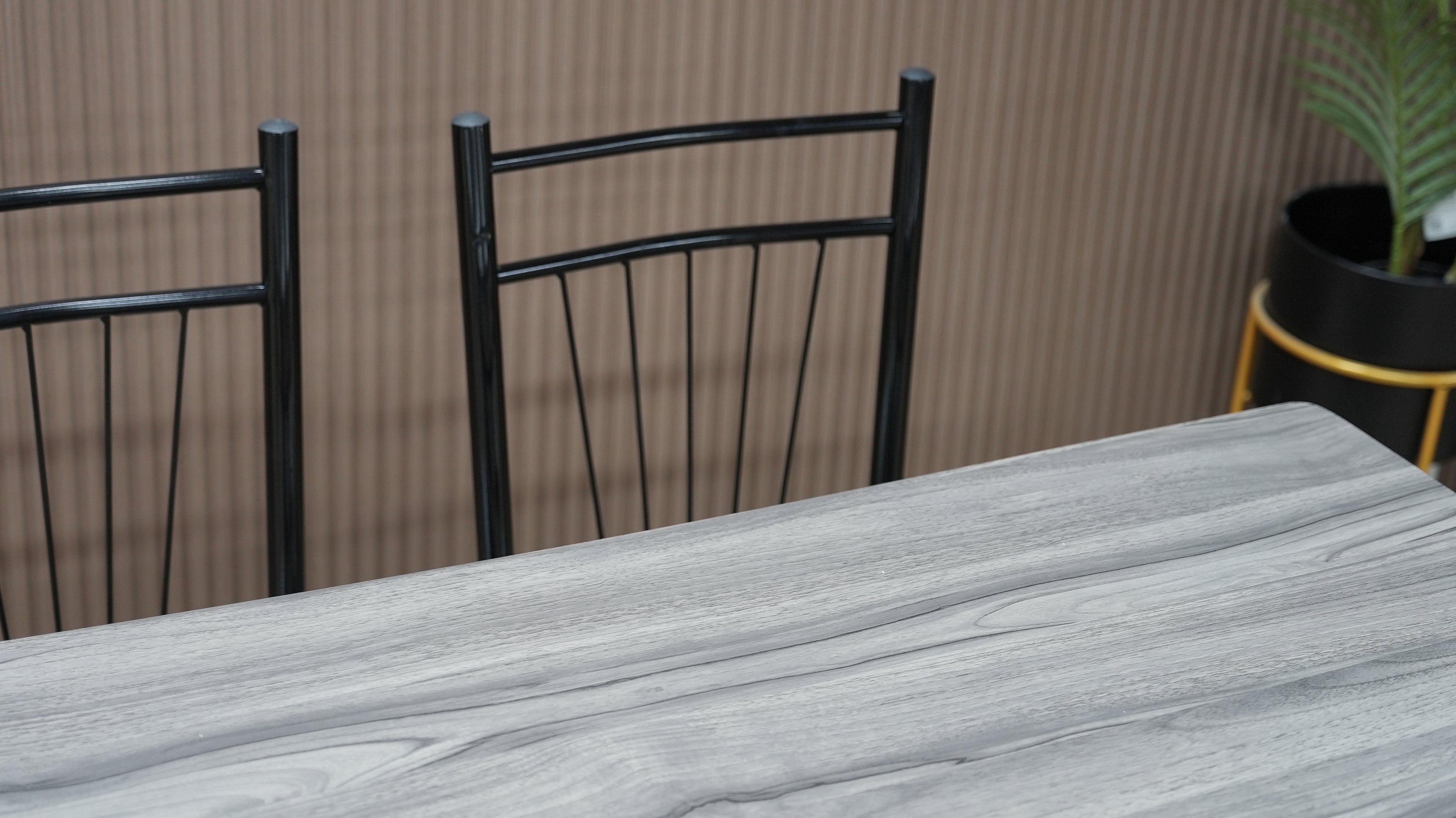 שולחן פינת אוכל דגם "מילגה"