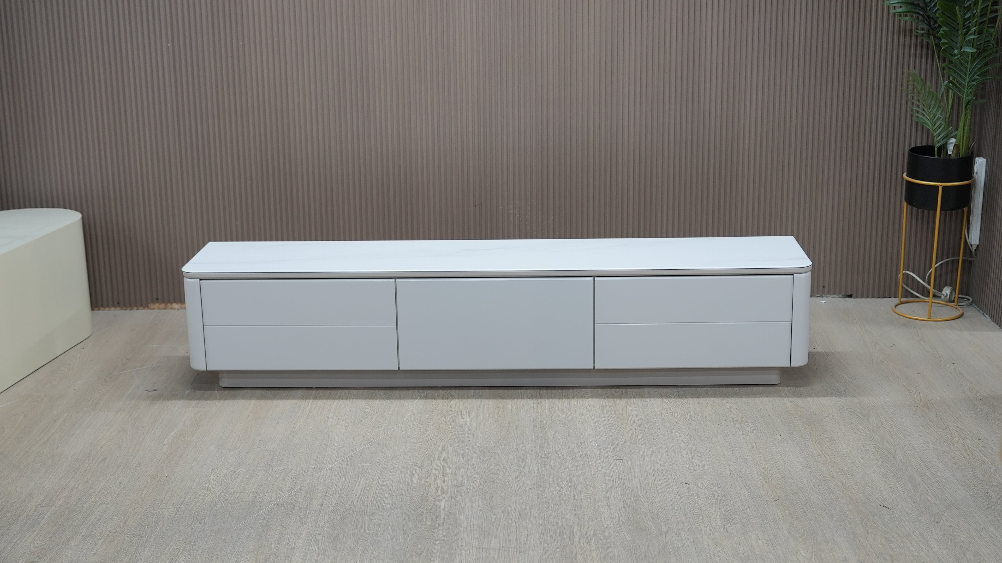 מזנון דגם "נאו"