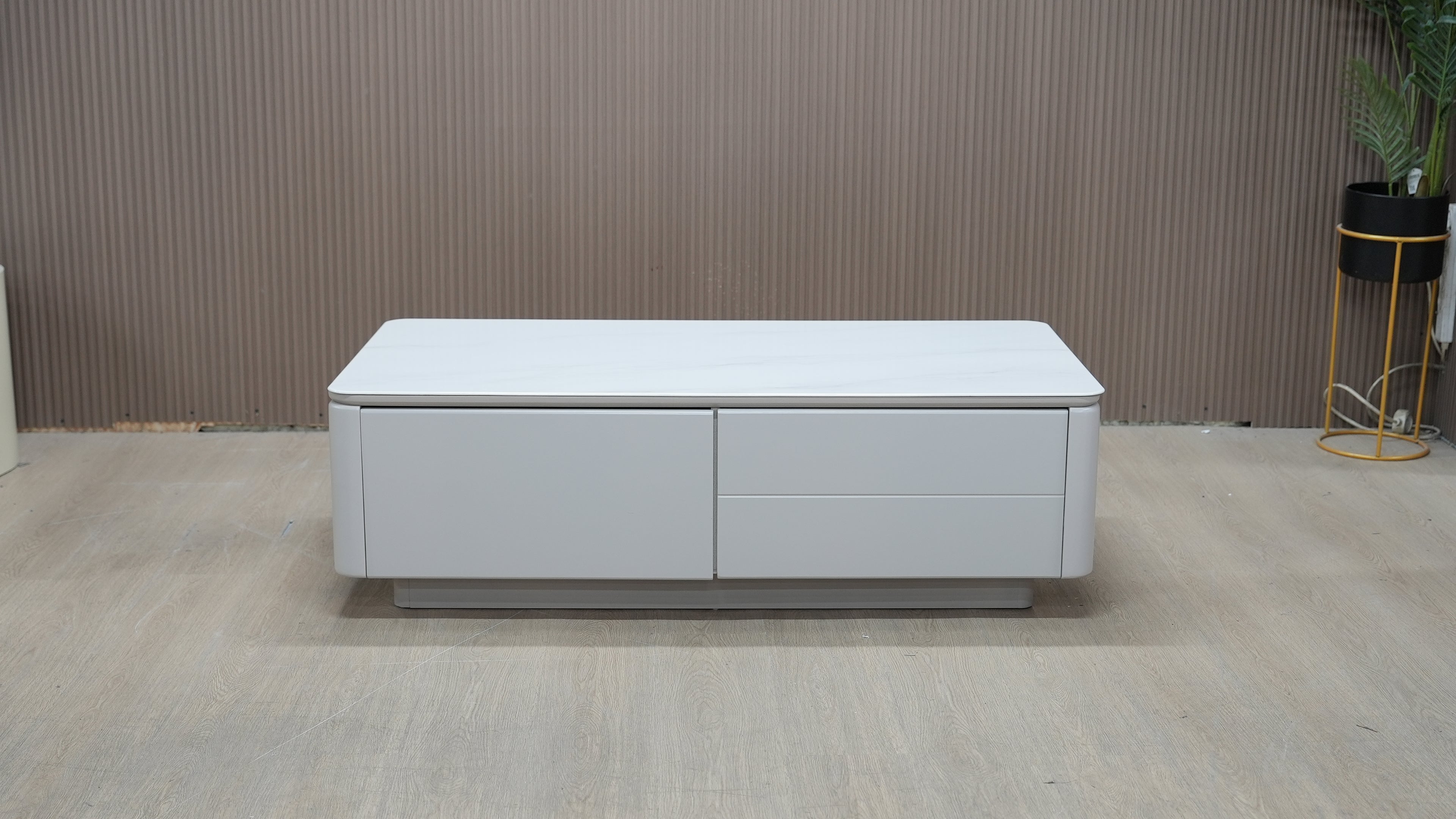 שולחן דגם "נאו"