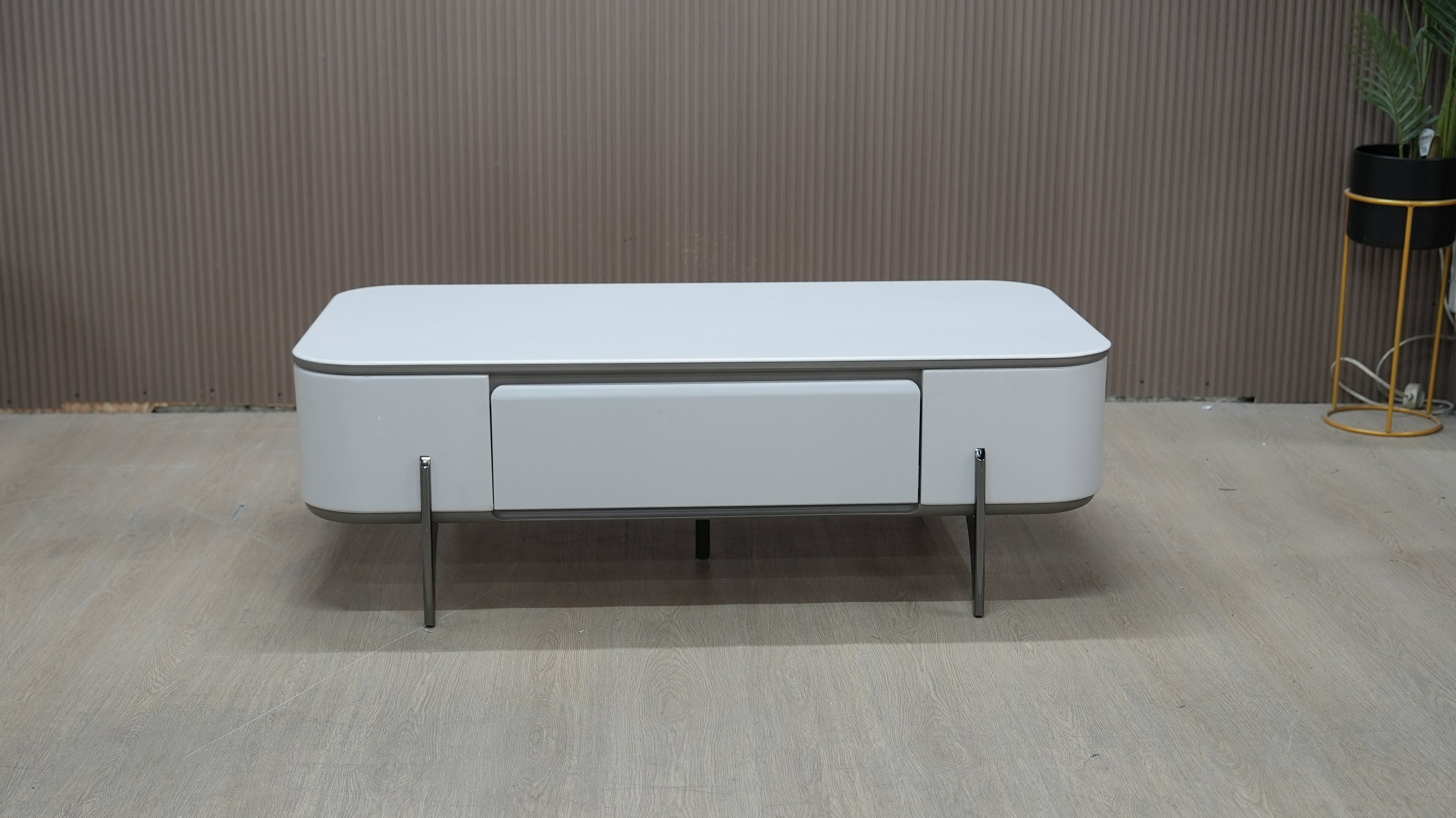 שולחן דגם "ברונזה"