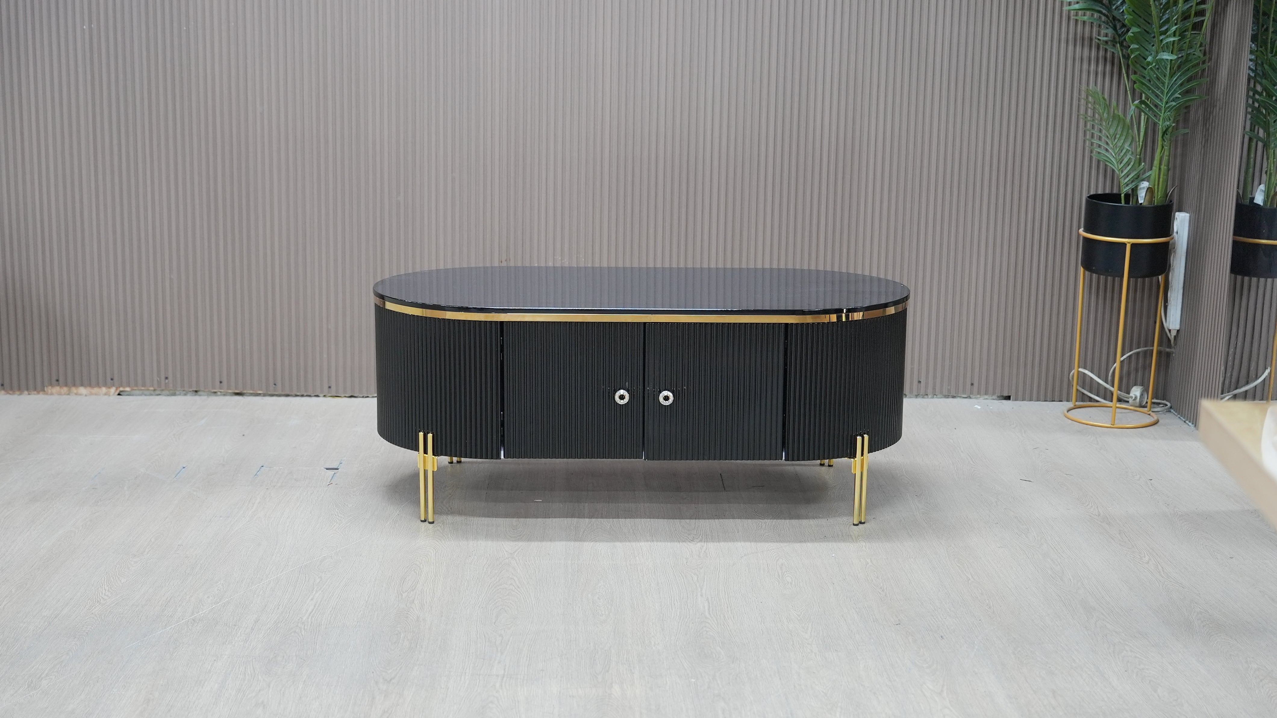 שולחן סלון דגם "וולקן"