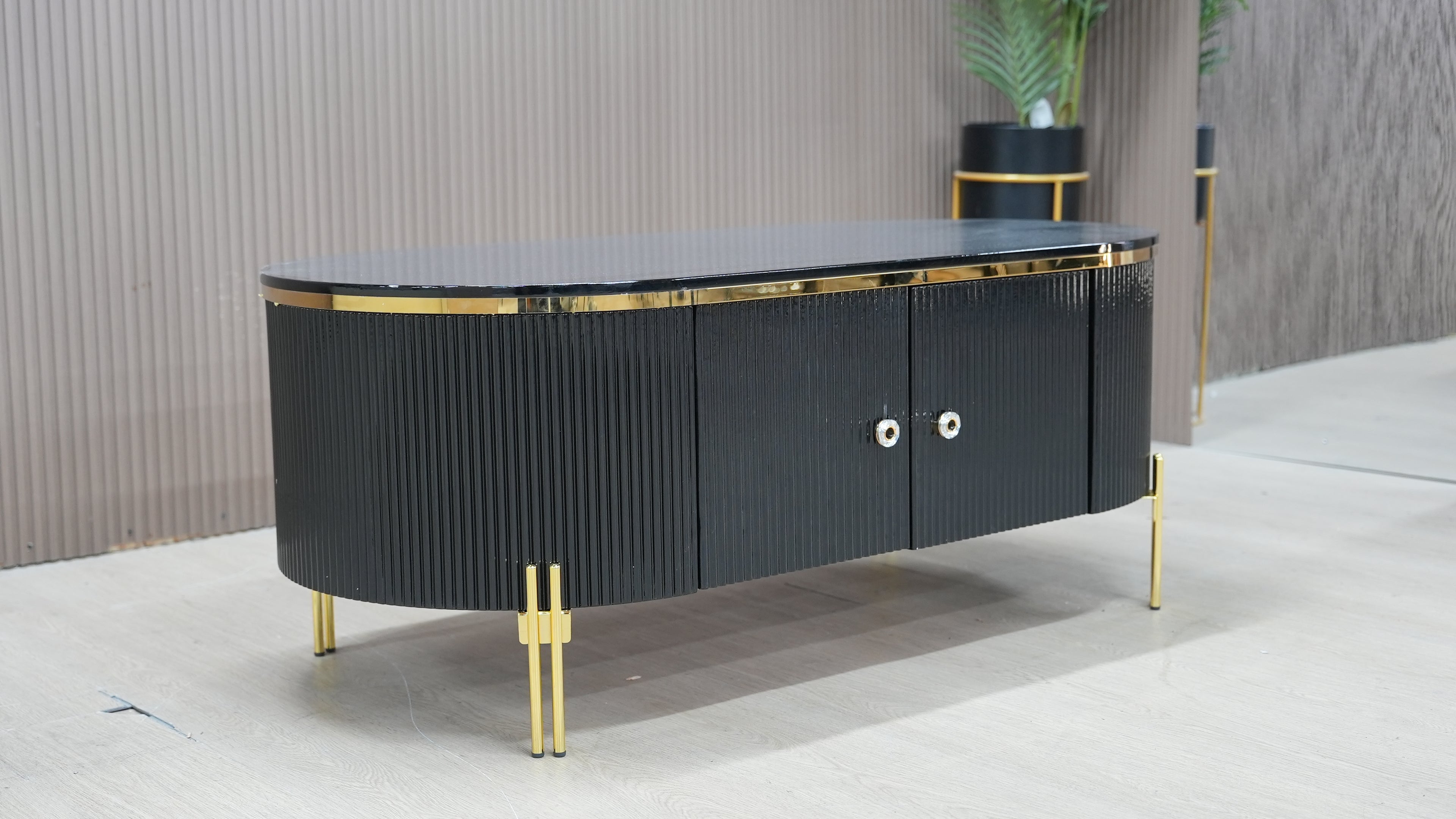 שולחן סלון דגם "וולקן"