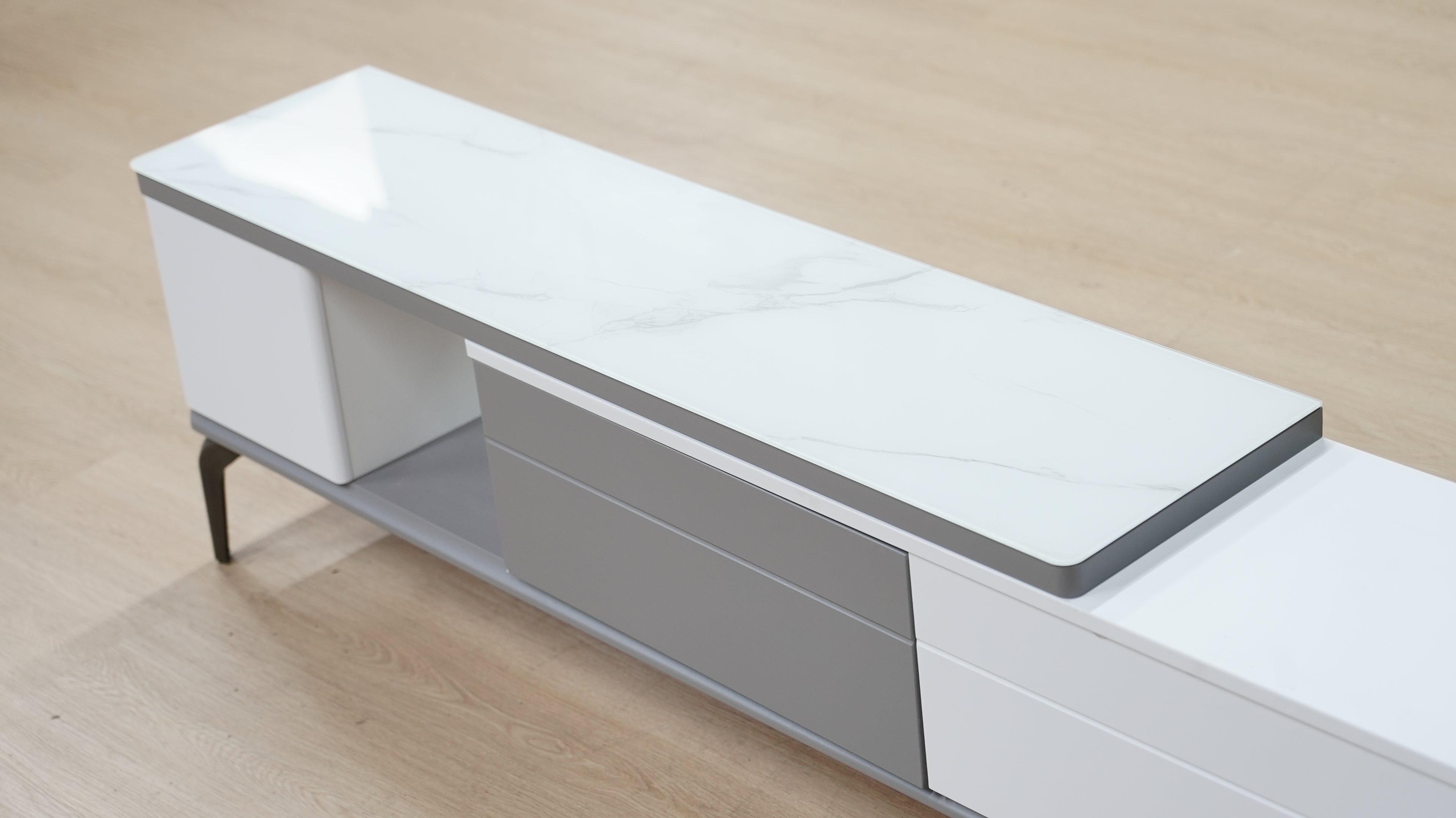 מזנון דגם "סלייס"