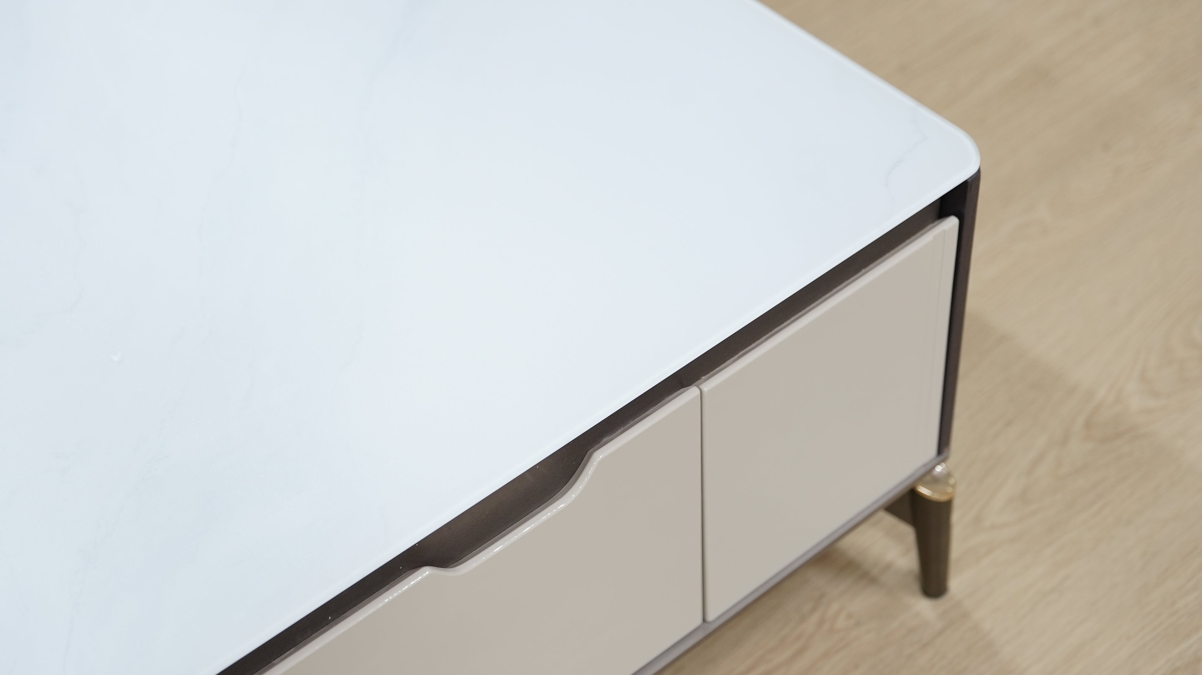 שולחן סלון דגם "לאונרדו"