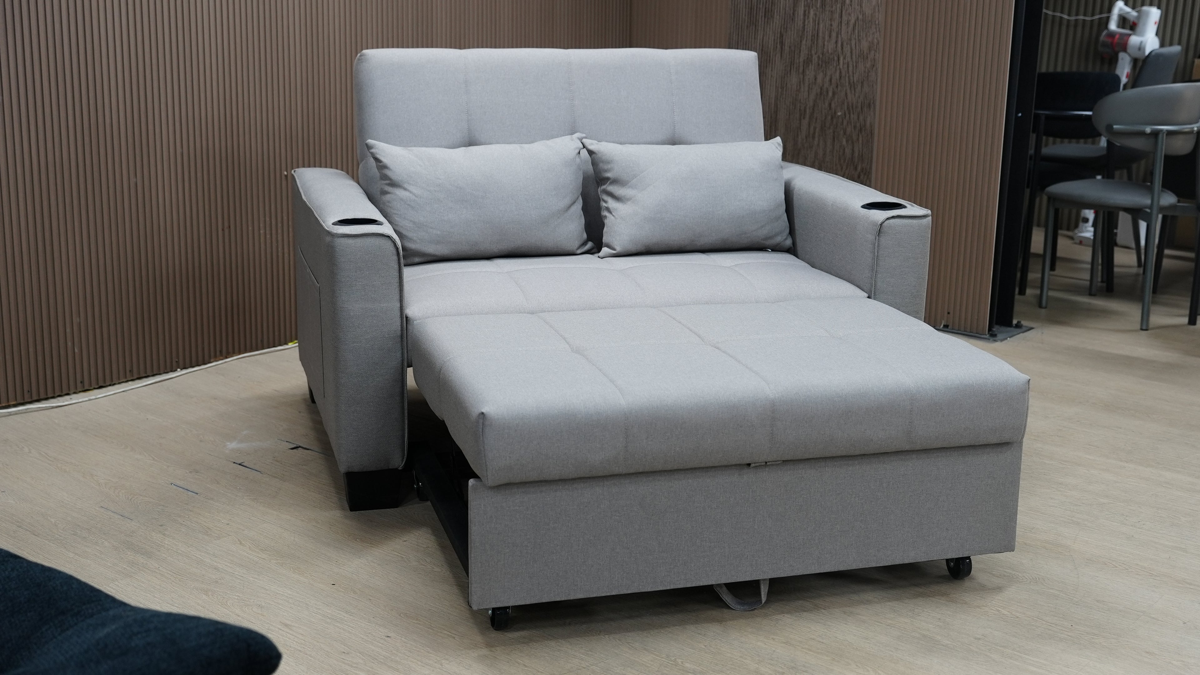 ספה נפתחת דגם"טוויסט"