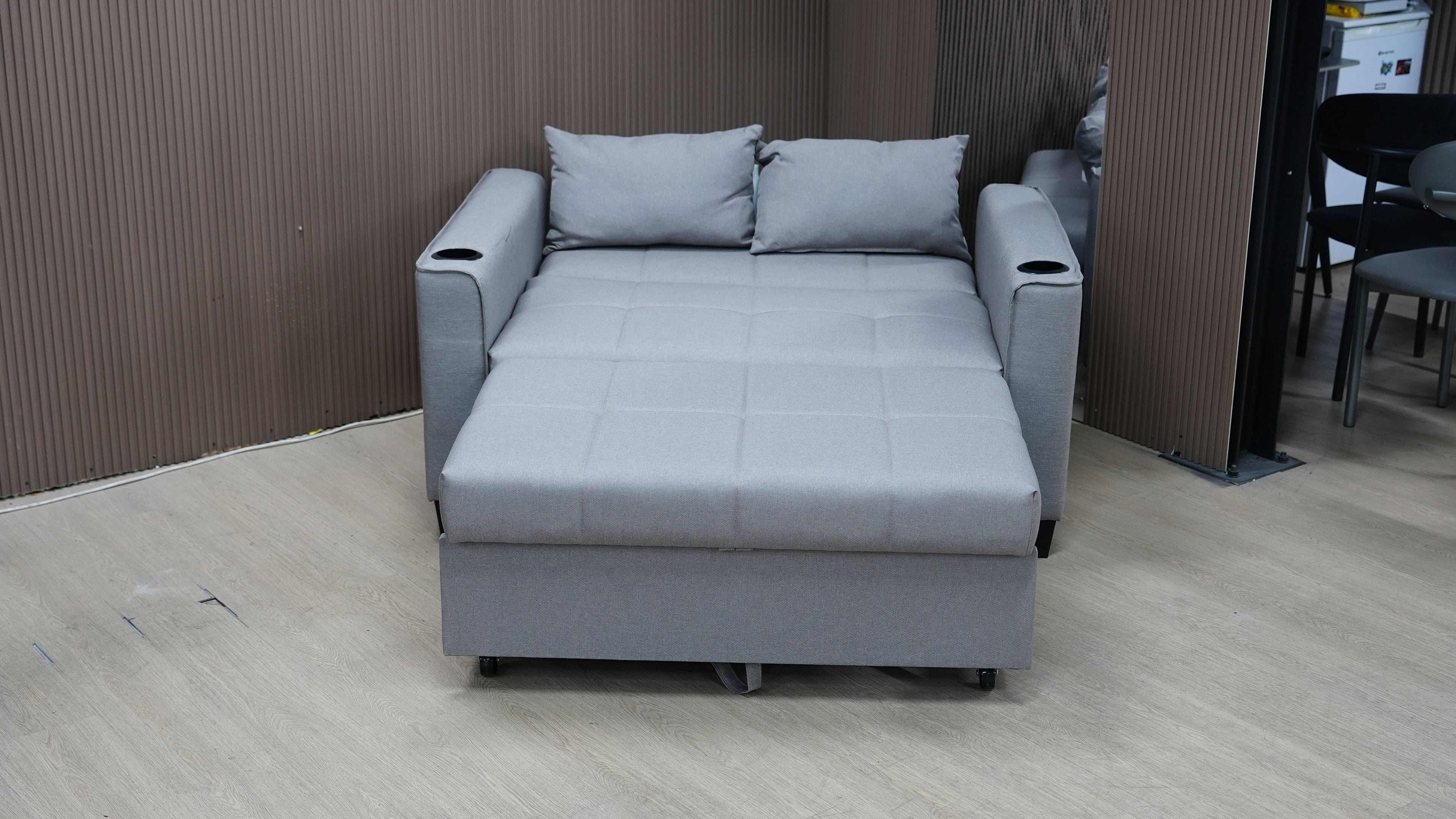 ספה נפתחת דגם"טוויסט"